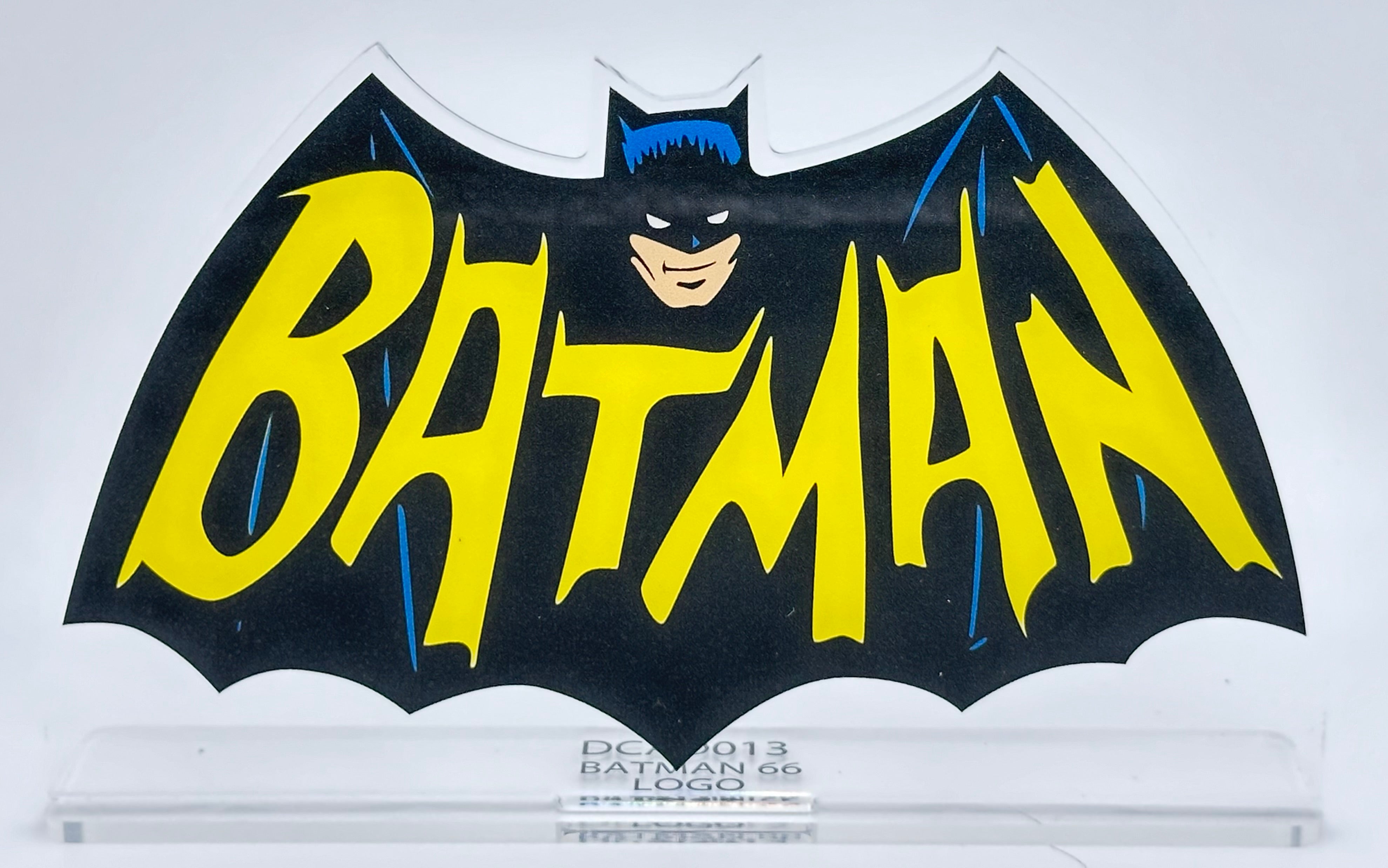 DC Comics Classic BATMAN 66 ACRYLIC DISPLAY LOGO #315, image size:3958x2475