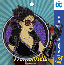 DC Comics Bombshells Catwoman Badge Licensed FanSets Pin